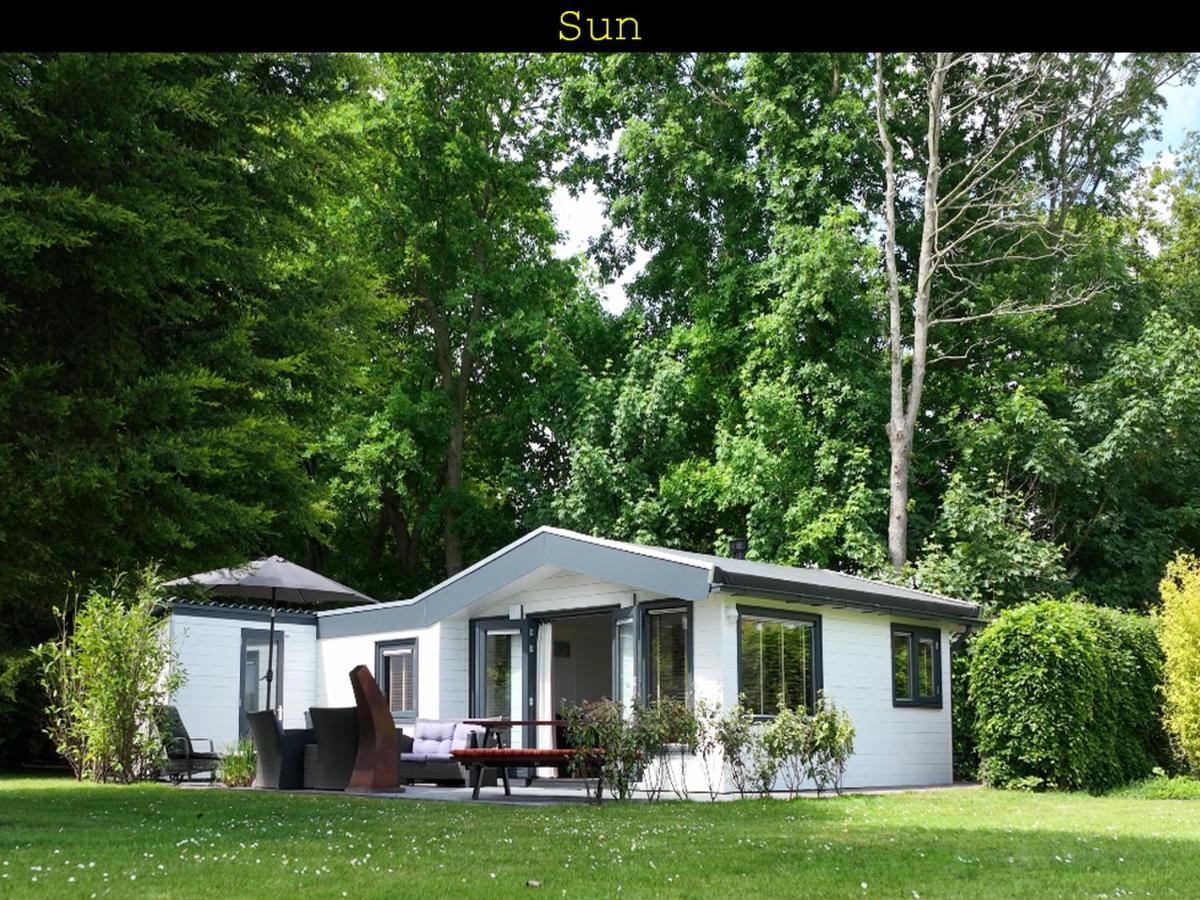 Inn To The Beach Ouddorp Bagian luar foto