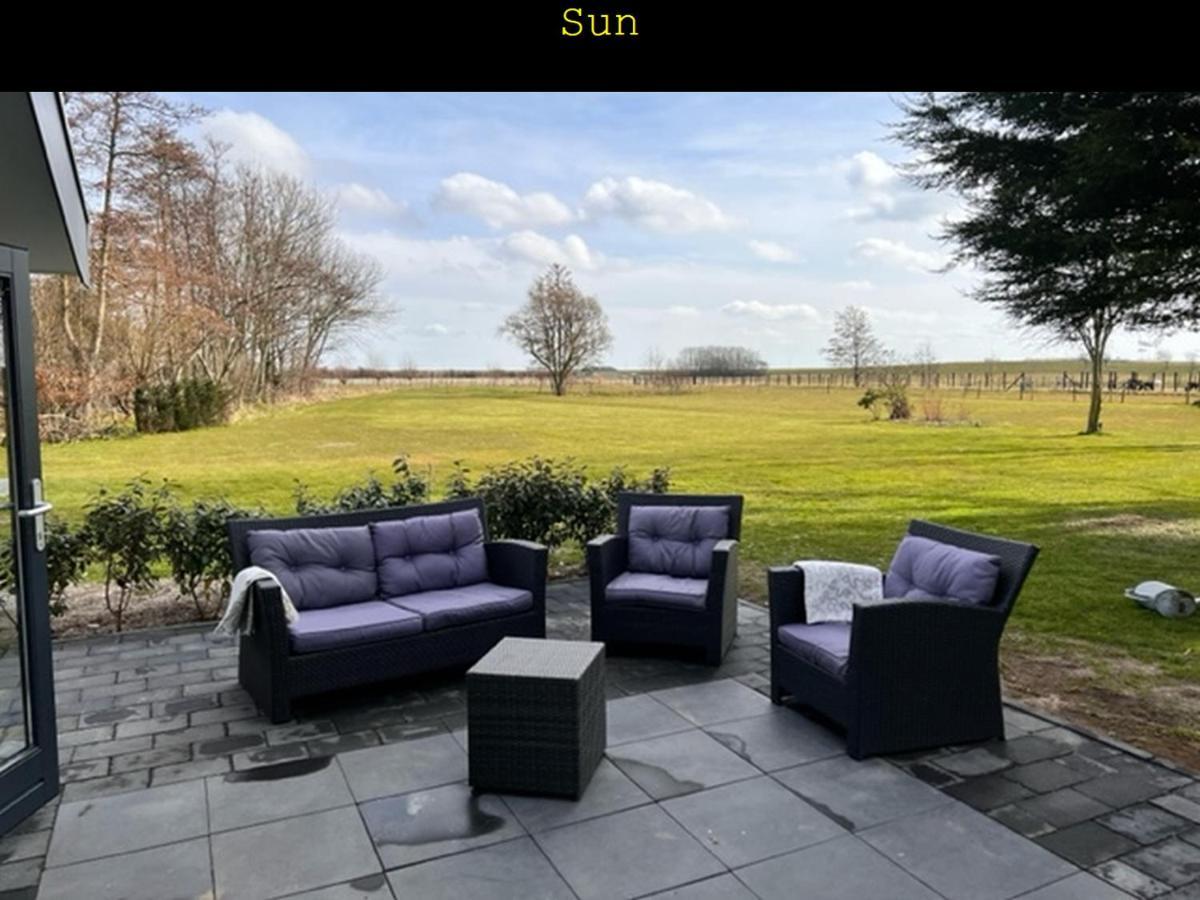 Inn To The Beach Ouddorp Bagian luar foto